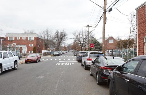 Pelham Gardens Apartamento | STUDIO&ONE BEDROOM APARTMENTS