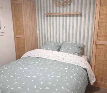 Balaruc-les-Bains Apartamento | STUDIO OU T2, rénovés, tous climatisés, vue panoramique, parking, piscine