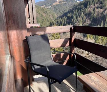 Notre-Dame-de-Bellecombe Apartamento | Studio panoramique Notre-Dame-de-Bellecombe - 20 m² - balcon sud