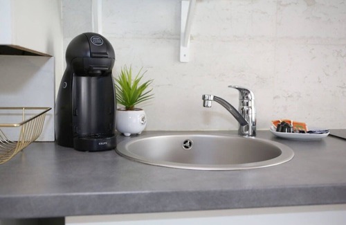 Vivienne Apartamento | Studio parisien 20m2 en face du musee Grevin - 2P