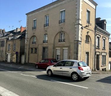 Mayenne Apartamento | Studio Pensée - Proche centre ville