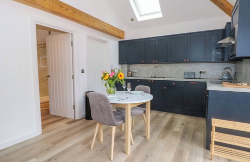 Chester Cabaña | STUDIO, pet friendly, country holiday cottage in Christleton