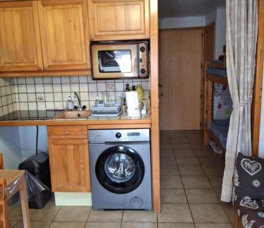 Praz-sur-Arly Apartamento | Studio pour 4 avec terrasse plein pied, coin montagne, vue montagne & nature à Praz sur Arly