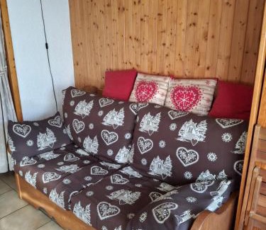 Praz-sur-Arly Apartamento | Studio pour 4 avec terrasse plein pied, coin montagne, vue montagne & nature à Praz sur Arly