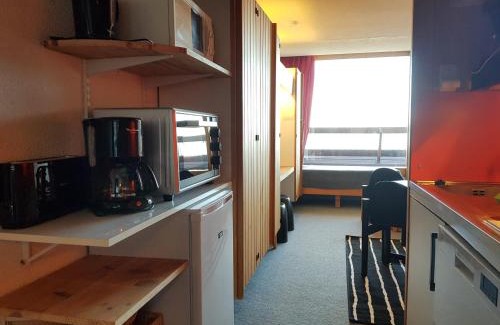 Arc-1600 Apartamento | Studio pour 4 à Arc 1600 proche des pistes et commerces - FR-1-411-625