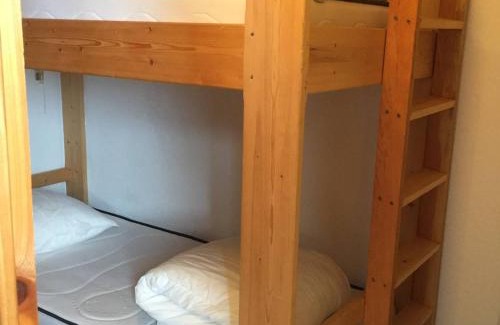Arette Apartamento | Studio pour 4 personnes avec ascenseur, parking gratuit et accès direct aux pistes - FR-1-602-82