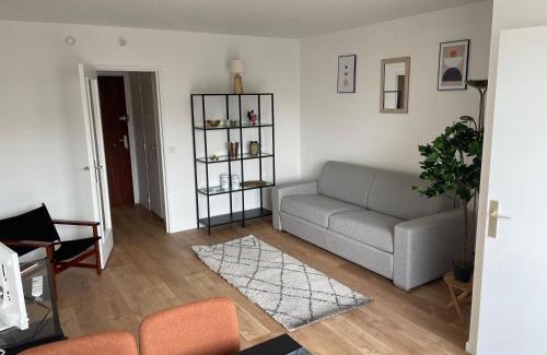 Republique–Point-du-Jour Apartamento | Studio pour 2 personnes avec Balcon Metro Marcel Sambat
