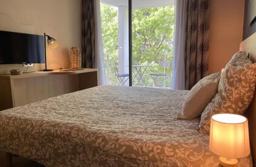 La Plage Apartamento | STUDIO PRADO PLAGE PISCINE TERRASSE