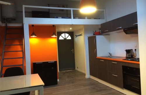 Bourg-les-Valence Apartamento | Estudio-Baño Privado-Les Clercs