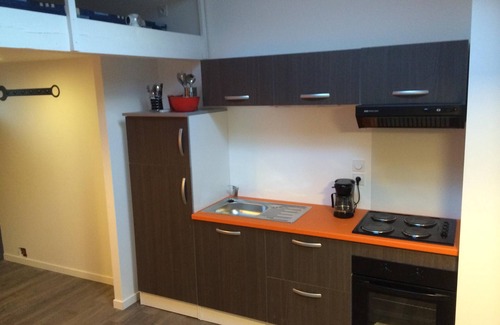 Bourg-les-Valence Apartamento | Estudio-Baño Privado-Le Pendentif