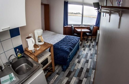 Louannec Apartamento | Estudio-Baño Privado-Vista al Mar-Tomé