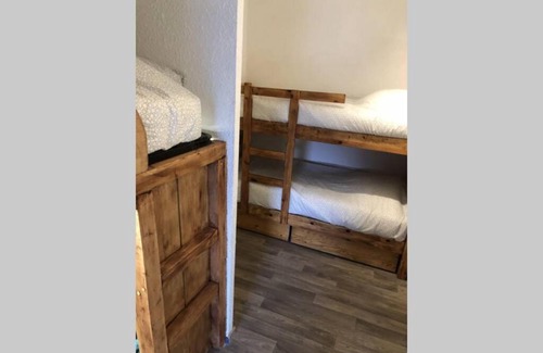 Sainte-Marie-de-Campan Apartamento | Studio proximité La Mongie
