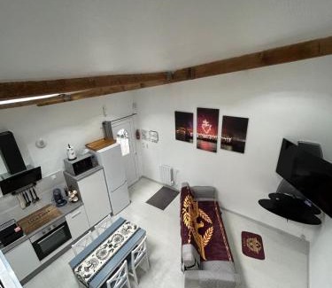 Vendrennes Apartamento | Studio Ptitfolais
