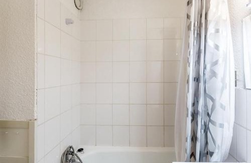 Montchavin Apartamento | Studio rénové, 3 pers, proche pistes & commerces, parking gratuit - FR-1-329-50