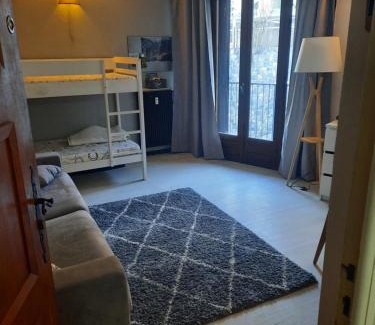 Saint-Martin-Vesubie Apartamento | Studio rénové au cœur du village