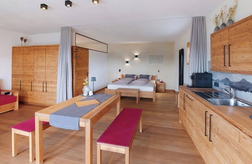 Laudes Apartamento | Estudio 'Röfen Oströfen' con vistas a la montaña, terraza compartida y Wi-Fi