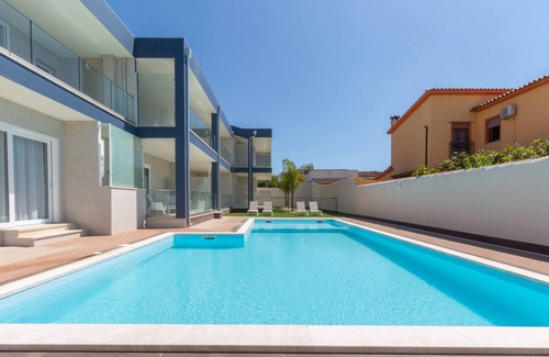 Villa San Pietro Apartamento | Estudio "Residence Meridian Unità 5" cerca de la playa, con vistas a la montaña, piscina y Wi-Fi