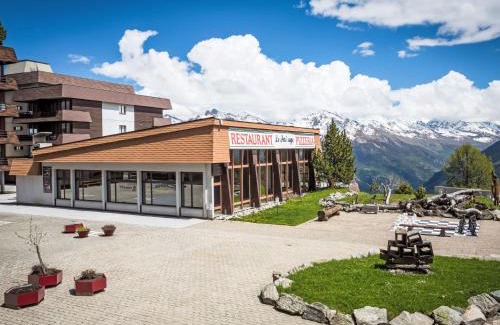 Vex Apartamento | Studio Residenz Greppon 14 by Interhome