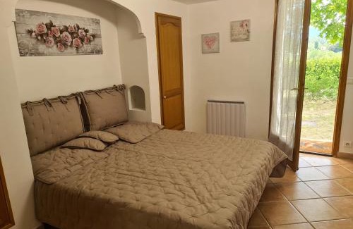 Carnoules Apartamento | Studio Romance