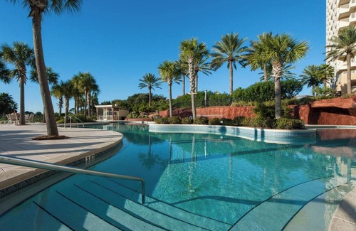 Four Mile Village Condominio | 6402 @ Luau! Sleeps 4! Resort Pool! Walk 2 beach!