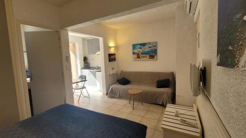 Molini Apartamento | Studio situé à 20 metres de la plage d Agosta Porticcio