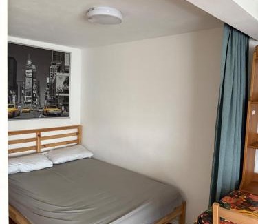 Brunel Apartamento | Studio - Sleeps 2 - Garden - Parking - Wifi