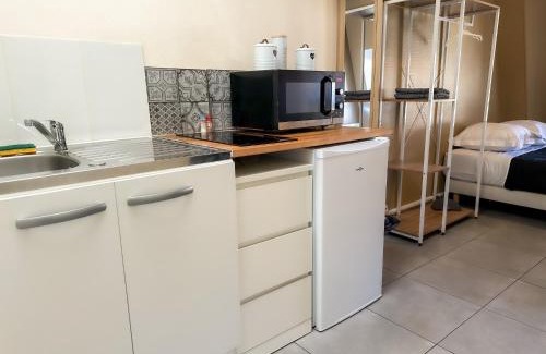 Meaux Apartamento | Studio SN9 - Centre-Ville Meaux - Proche Disneyland