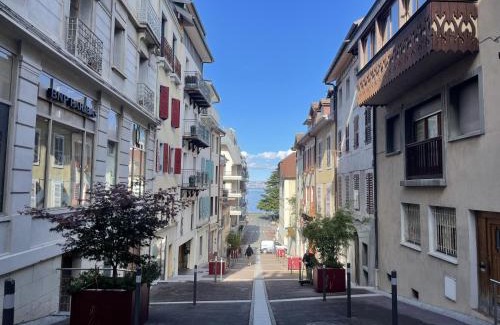 Evian-les-Bains Apartamento | Studio spacieux au cœur d'Évian-les-Bains, balcon, proche centre - FR-1-498-58