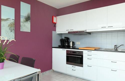 Bredene Apartamento | Studio Studio 604 by Interhome