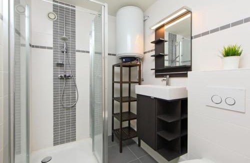 Bredene Apartamento | Studio Studio 604 by Interhome