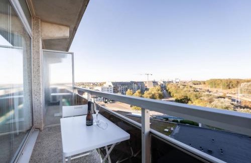 Bredene Apartamento | Studio Studio 62-705 by Interhome