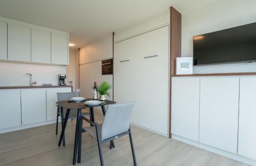 Bredene Apartamento | Studio Studio Zeezicht by Interhome