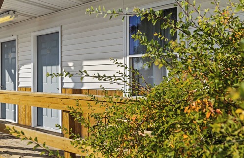 Moorcroft Apartamento | Studio Suite Apartment #9 in Moorcroft Wyoming