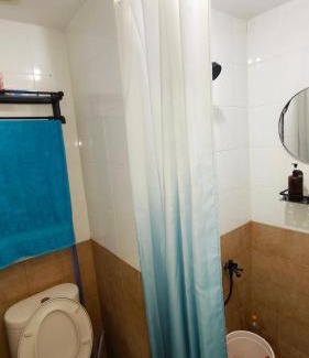 Rawasari Hotel | Studio suite Green Pramuka