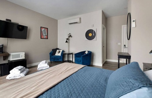 Knightville Apartamento | Studio Suite With Free Parking