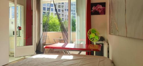 Porte de la Chapelle Apartamento | Studio sur le métro 12 pour Montmartre