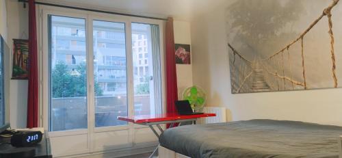 Porte de la Chapelle Apartamento | Studio sur le métro 12 pour Montmartre