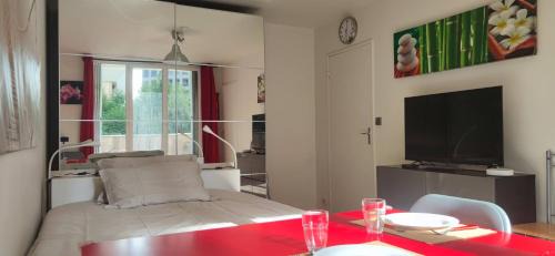 Porte de la Chapelle Apartamento | Studio sur le métro 12 pour Montmartre