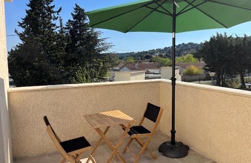 Villeneuve-les-Avignon Casa | Studio terrasse avec une vue dégagée 3km Avignon