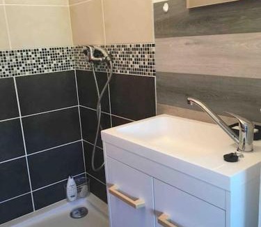 Saint-Vigor-le-Grand Apartamento | STUDIO TERRASSE Bayeux