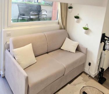 Cournon-dʼAuvergne Apartamento | Studio terrasse
