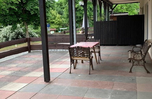 Klein Nemerow Apartamento | Studio 'Tollense Hus - Mitte' with Shared Terrace and Wi-Fi