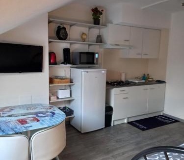 Revigny-sur-Ornain Apartamento | Studio tout équipé
