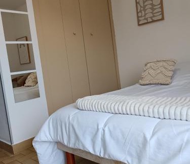 Balaruc-les-Bains Apartamento | Studio tout confort avec ascenseur