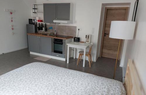 Corny-sur-Moselle Apartamento | Studio tout confort