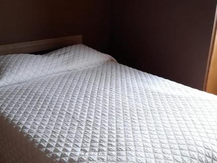 Saint-Servais Apartamento | Studio tout meublé