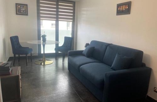 Neuilly-sur-Marne Apartamento | Studio très agréable