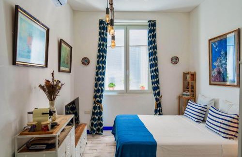 Opera Apartamento | Studio Travel 22M2, 120m Vieux-Port ,Clim , Wifi ,Accès autonome avec code