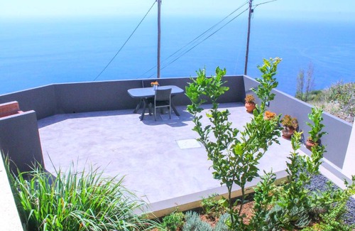 Paul do Mar Apartamento | Studio Two | Massapez | Fajã da Ovelha | Calheta