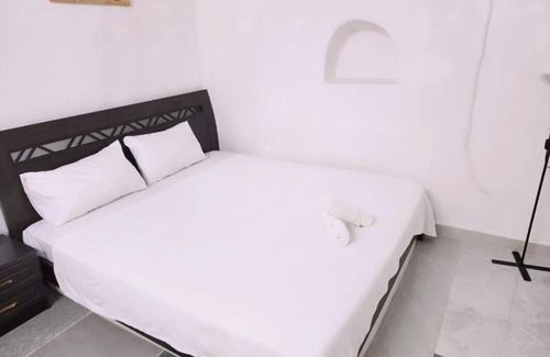 Al Ain Casa | Studio type room in villa